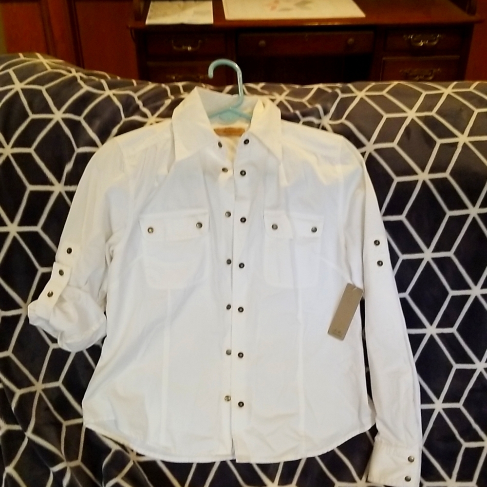 i. e. Relaxed White Snap Button Cotton Shirt.